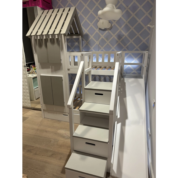 Łóżko piętrowe dziecięce ze schodami – wykonanie na wymiar